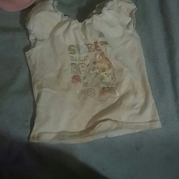 Clothes - Picture 4 of 5